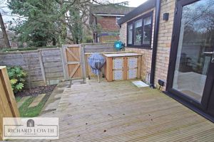 Decking/Outdoor Kitchen- click for photo gallery